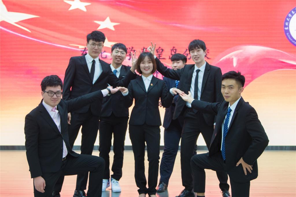 民胞物什么成语_成语故事简笔画(2)