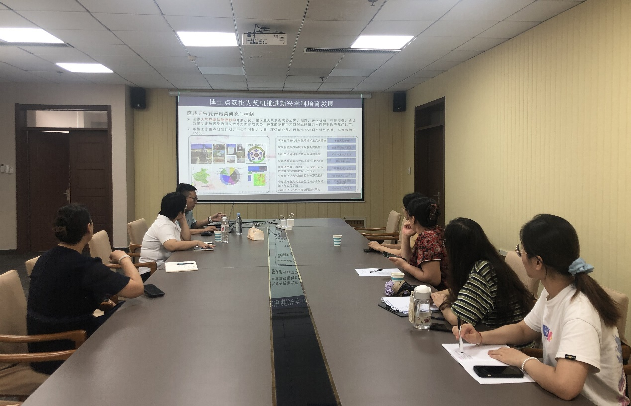 郑州大学生态与环境学院副院长张伟来院交流-资源与材料学院